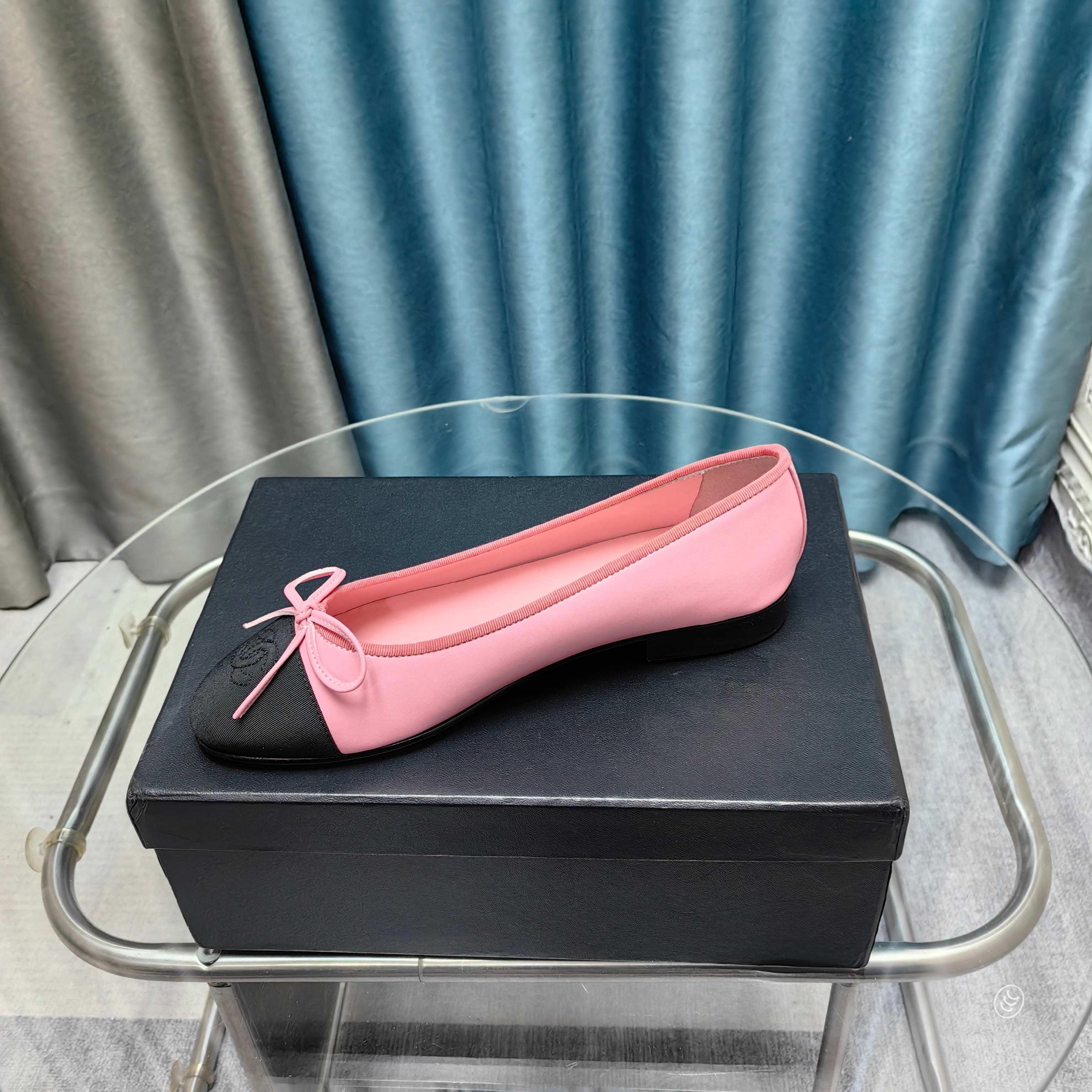 CC 25P Ballet Flat Pink Calfskin Black Grosgrain