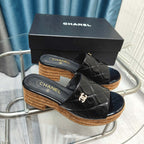 CC 25 Platform Sandal 10cm Patent Calfskin