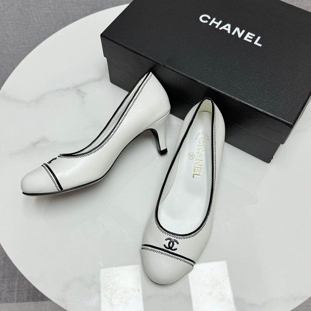 CC 25 Pumps 50mm White Black Sheepskin 368794
