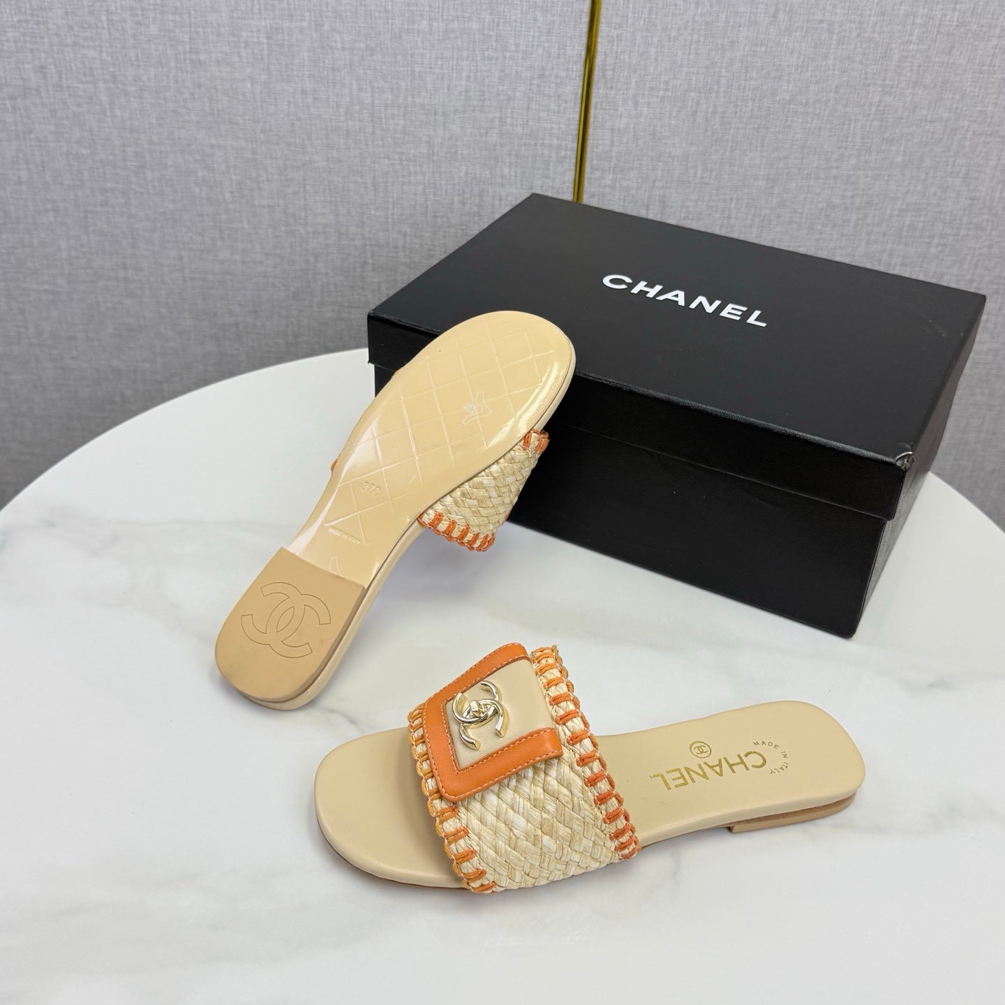 CC 26s Slipper Beige Orange Sheepskin Tweed 620277
