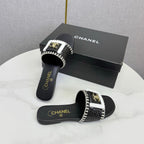 CC 26s Slipper Black White Sheepskin Tweed 620278