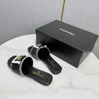 CC 26s Slipper Black White Sheepskin Tweed 620278