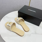 CC 26s Slipper Light Beige Sheepskin Tweed 620279