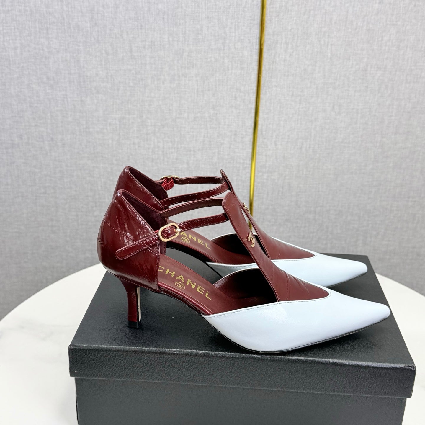 CC T-Strap Kitten Heels White Red Sheepskin 619977