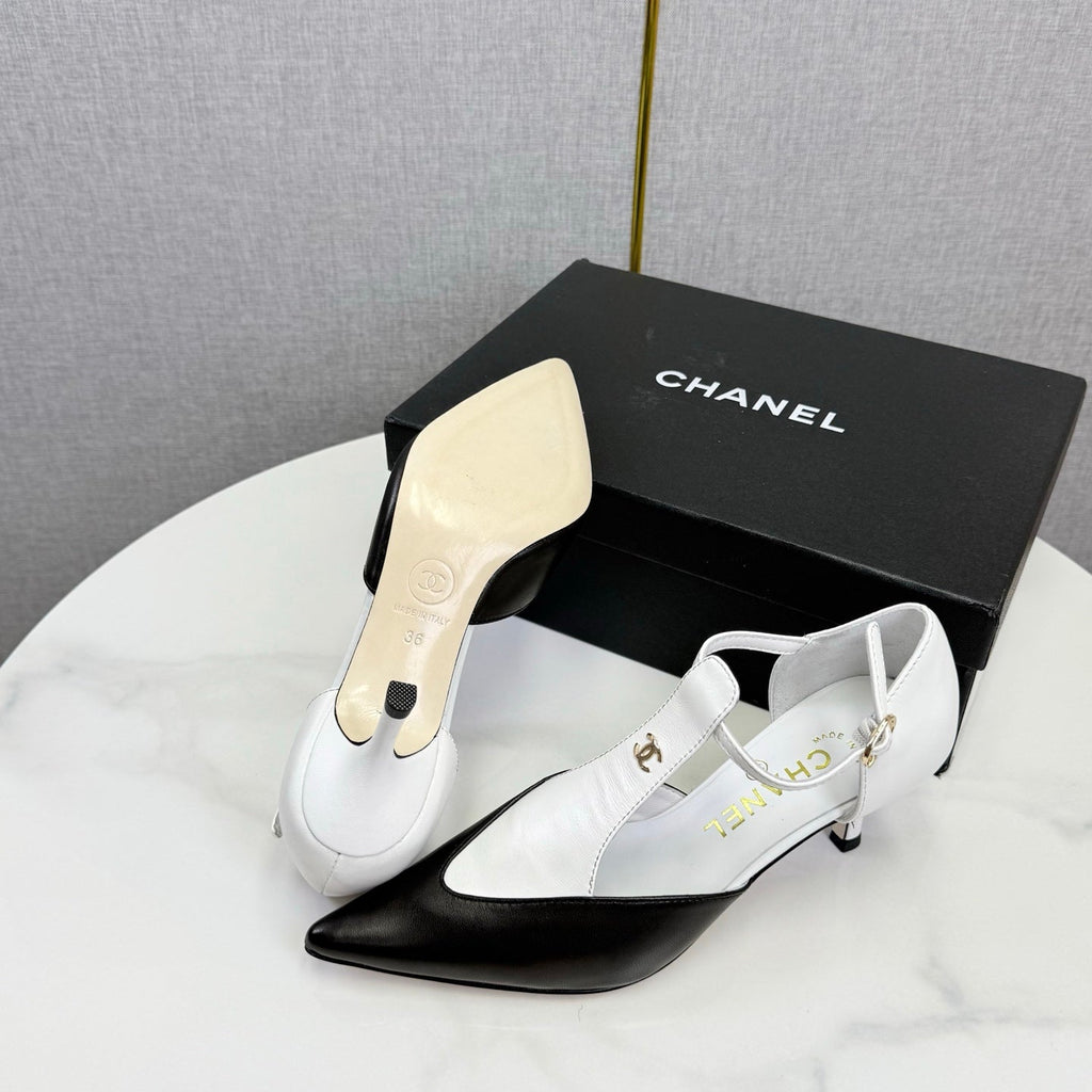 CC T-Strap Kitten Heels White Black Sheepskin 619976