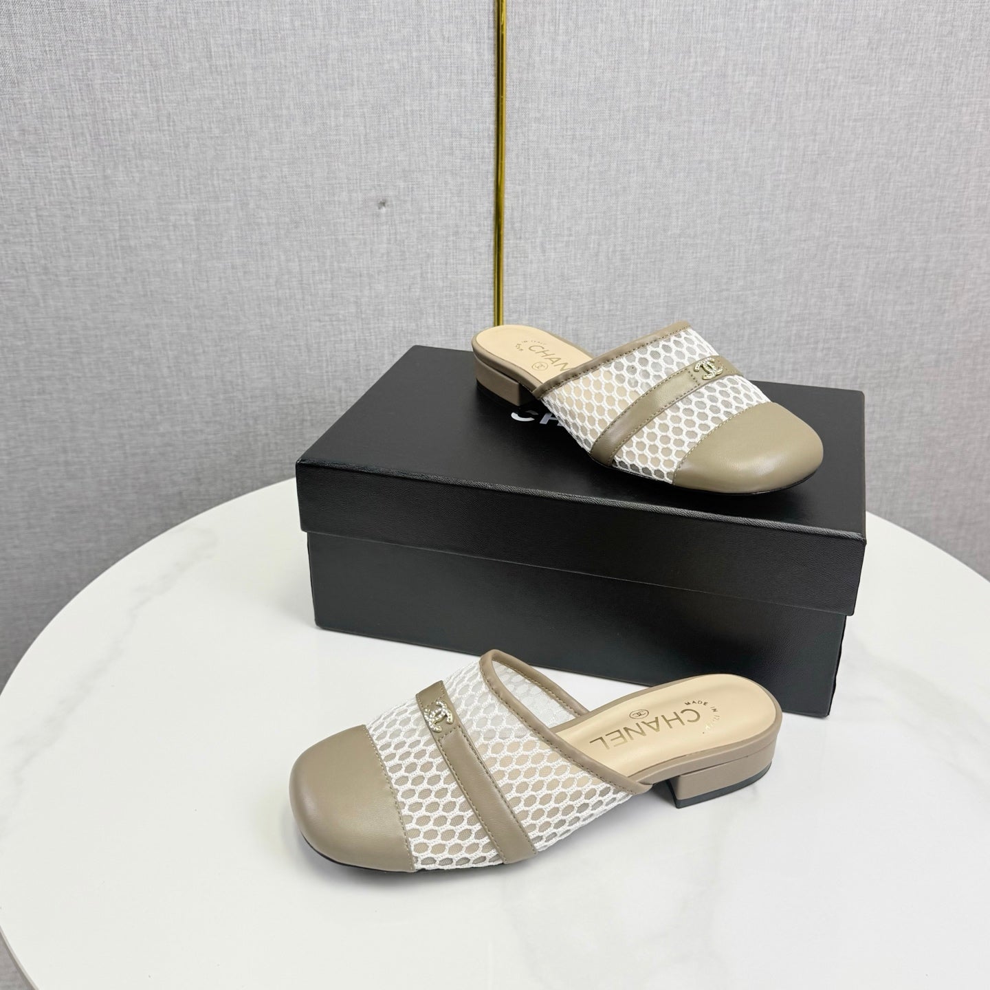 CC 26s Sandal Beige Mesh Sheepskin 639827