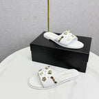 CC 26s Crystal Sandal White Sheepskin 639830