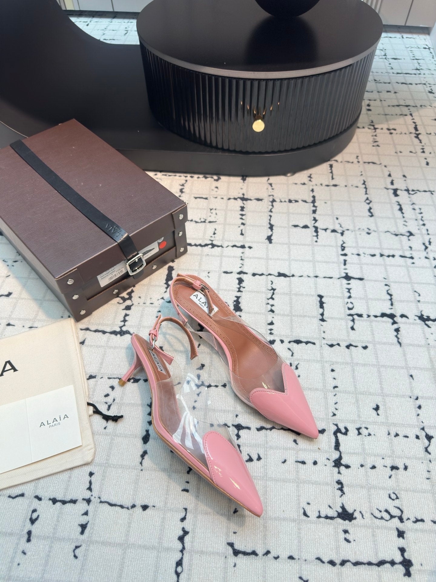 Alaia Heart 50mm Heels Slingbacks Pink Sheepskin 810201