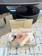 THICK-SOLED V-STAR IN PINK SUEDE WITH CREAM CALFSKIN STAR