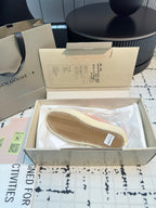 THICK-SOLED V-STAR IN PINK SUEDE WITH CREAM CALFSKIN STAR