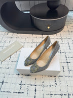 Hangisi 70 Silver Glitter Fabric Leather Jewel Buckle Pumps 912614