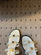 CLEMENCE MULTI TRIOMPHE 45 MM SANDAL IN WHITE LAMBSKIN