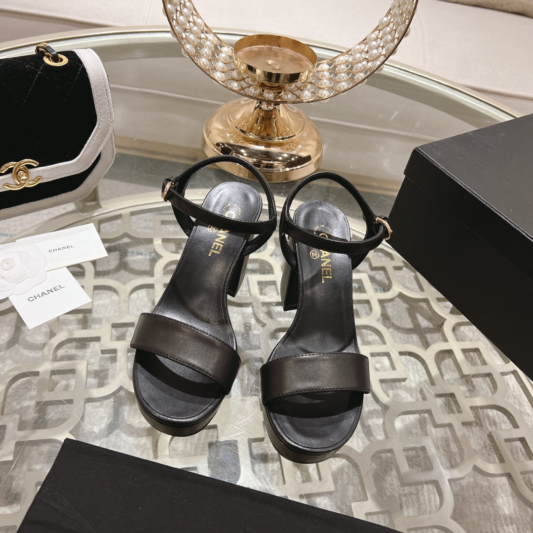 CC 25C 10CM Mid Heed Sandals Black Italian Leather 213318