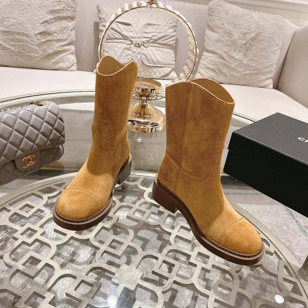CC Ankle Boots 40mm Dark Yellow Suede