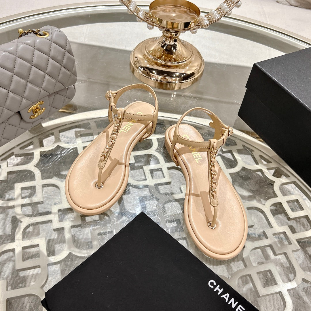 CC 2024 thong sandal beige lambskin 189953