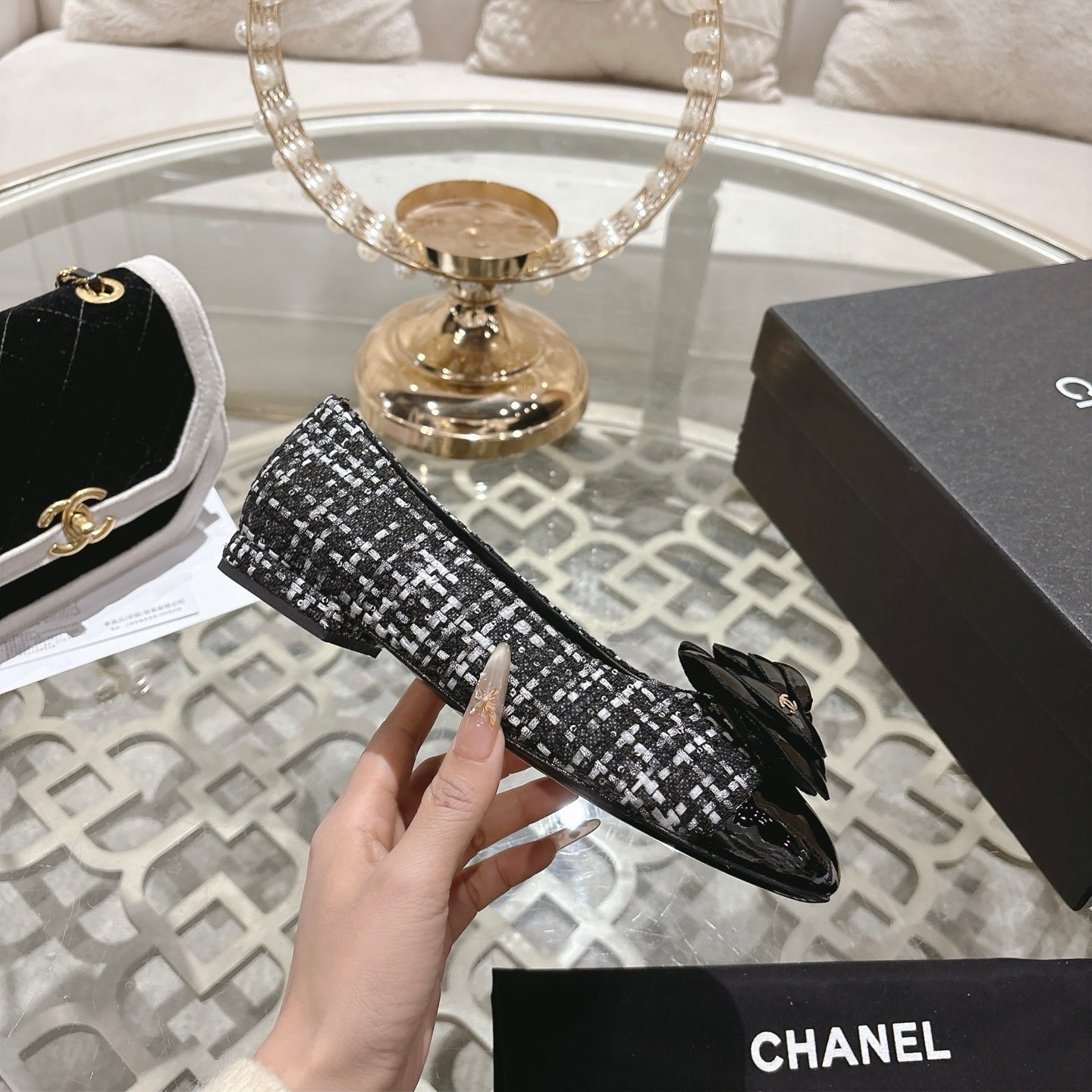 CC 26s Camellia Ballet Flat Black Leather Tweed 736499