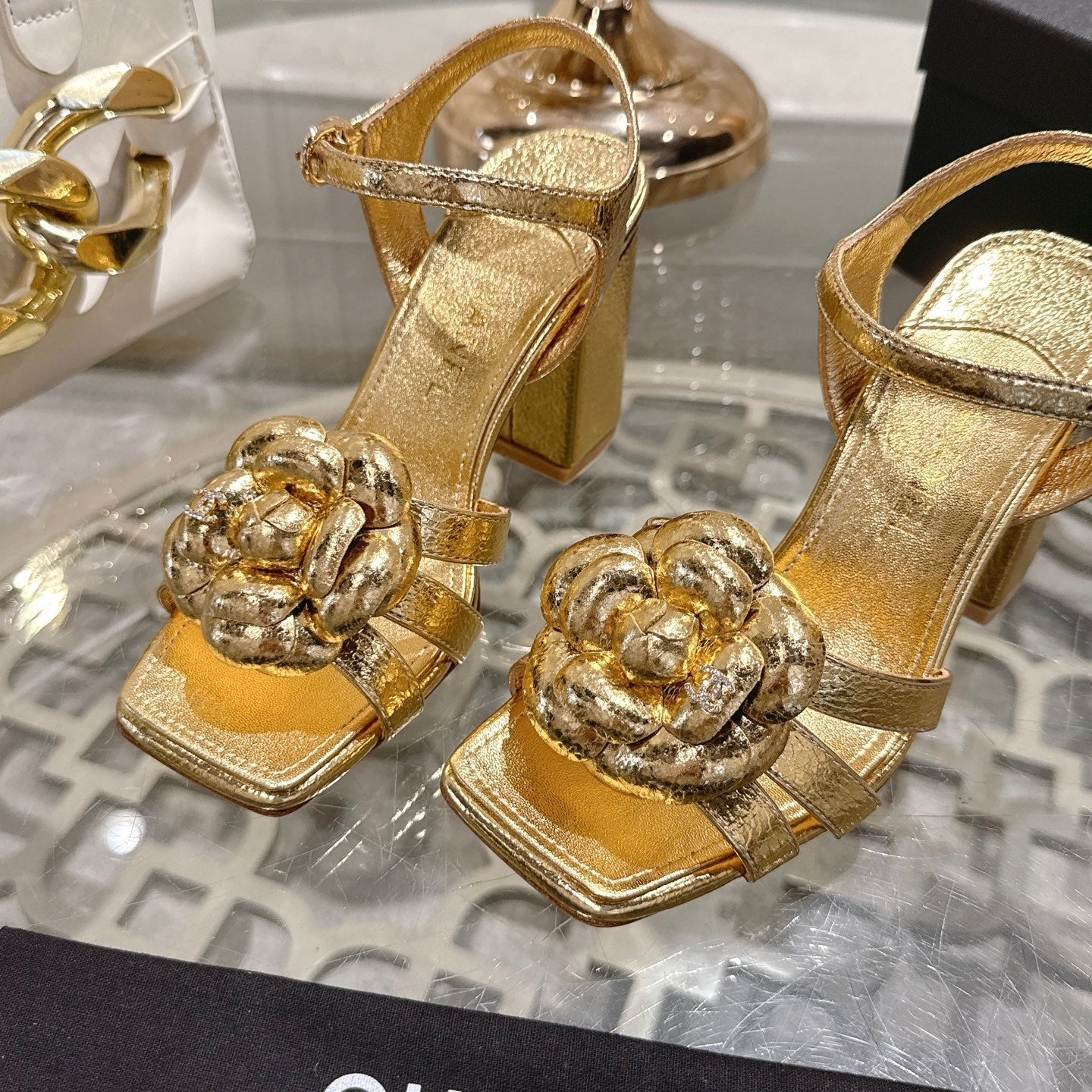 CC Camellia Flower Block Heel Sandals Gold Sheepskin 735985