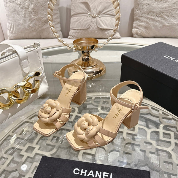 CC Camellia Flower Block Heel Sandals Beige Sheepskin 735990