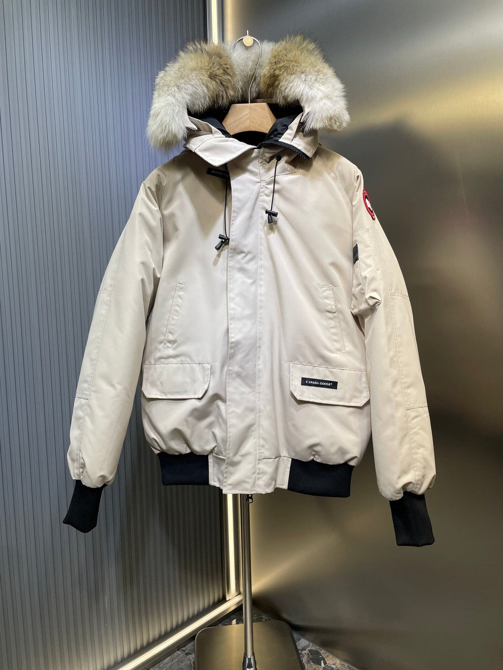 C. Goose Bomber Jacket Ivory White Polyester 0035