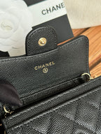CC 24 Classic Wallet On Chain 11cm Black Gold Metal Caviar 240666
