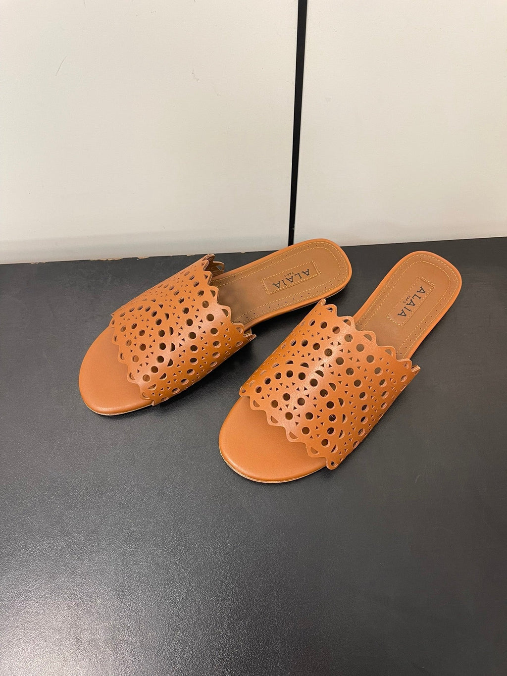 alaia mule brown vienne lambskin