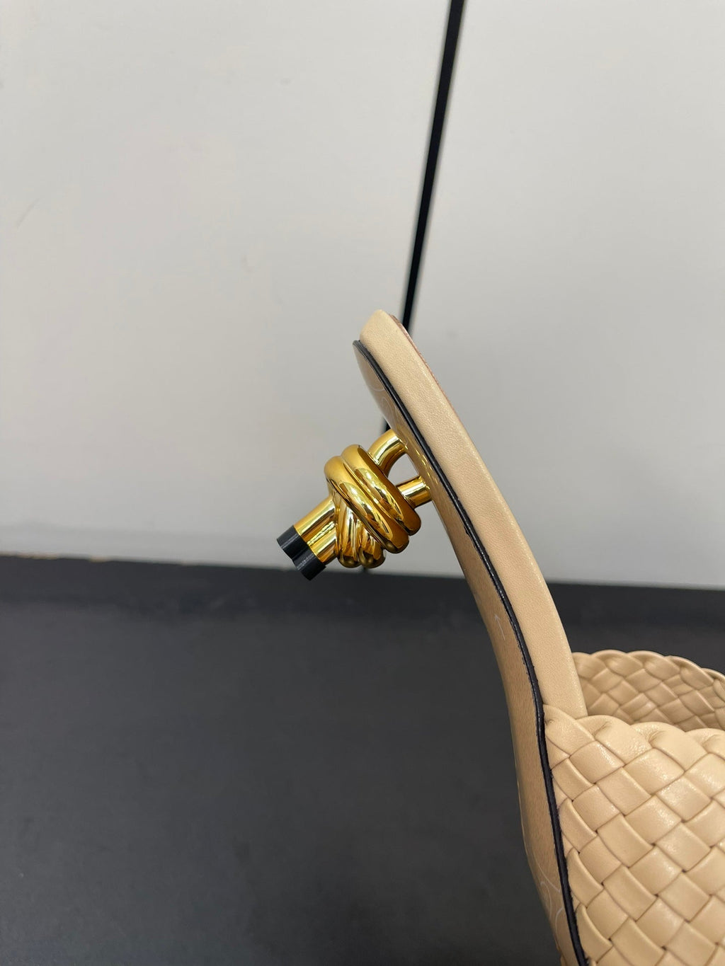 knot mule 55 beige lambskin
