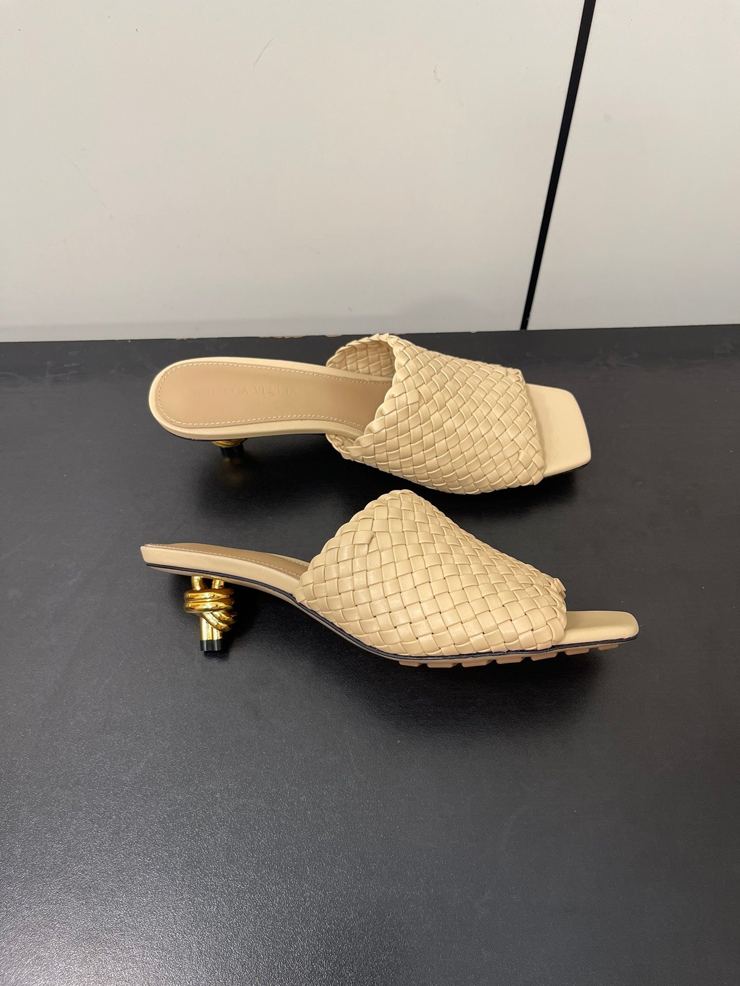 knot mule 55 beige lambskin