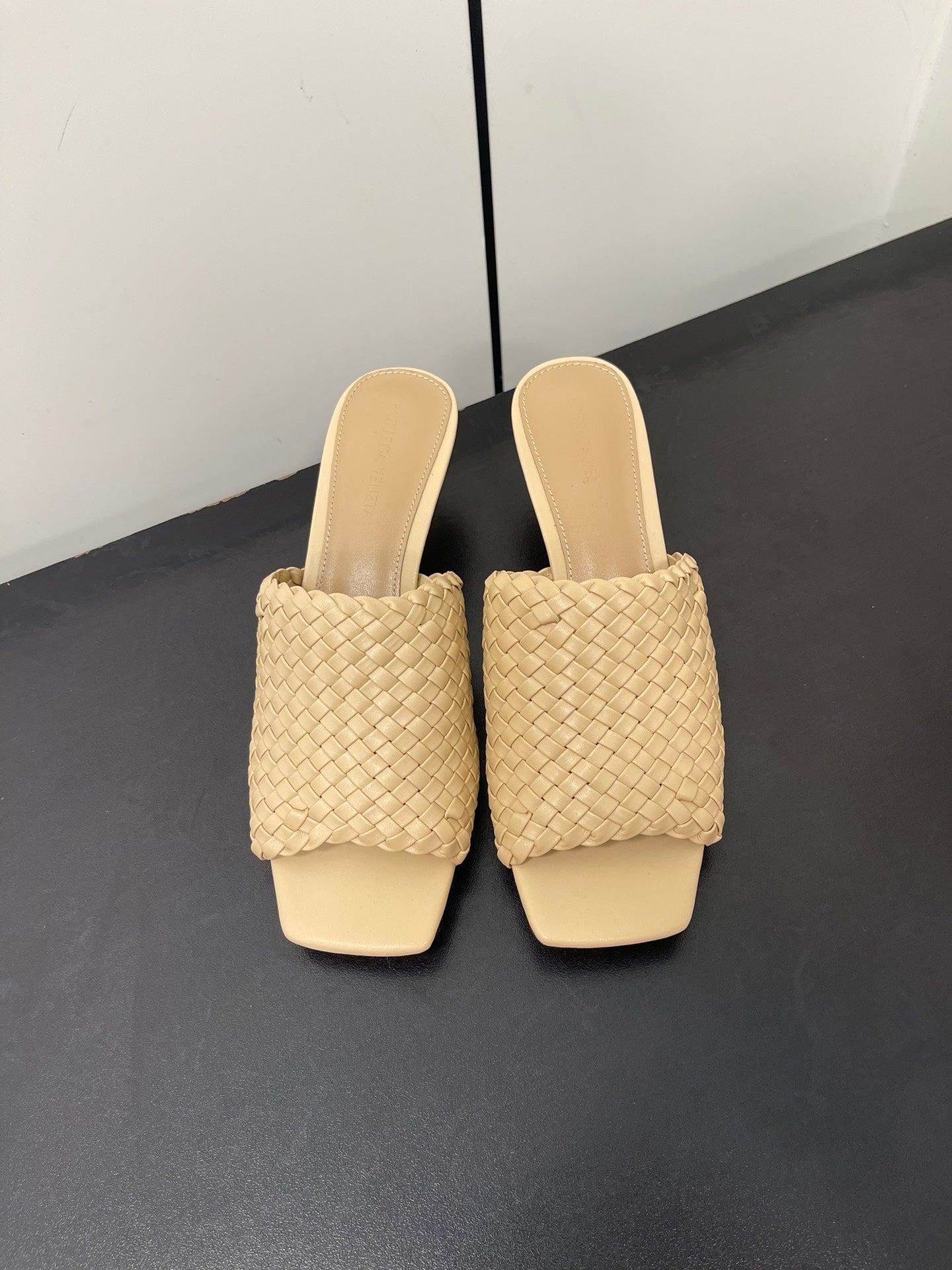 knot mule 55 beige lambskin
