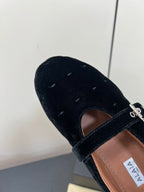 Alaila Ballet Flats In Black Velvet 975745