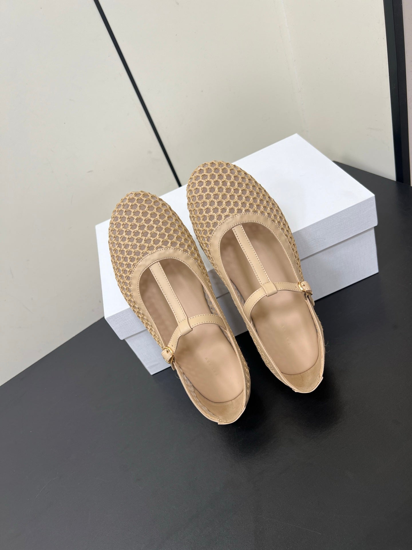 The Row 25ss Square T-Strap Flat Beige Mesh Cowhide 340039