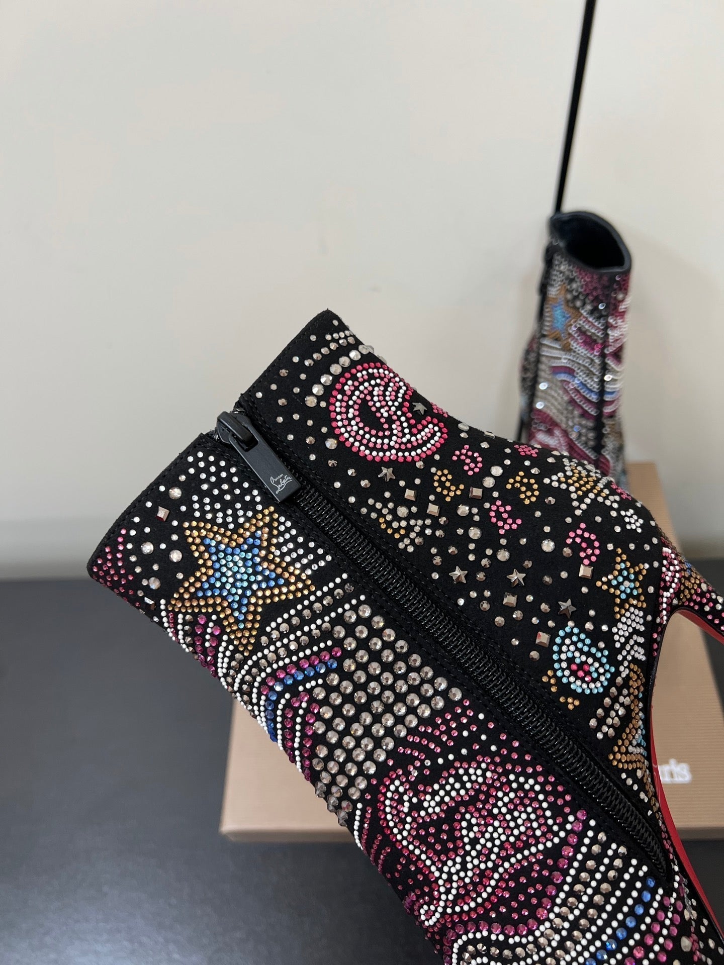 CL Hot Chick Starlight Ankle Boots 10.5 Suede 618912