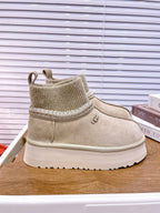 UGG Tazz Platform Boots Light Grey Frabic Suede 512866