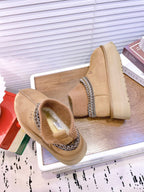 UGG Tazz Platform Boots Light Brown Frabic Suede 512867