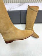 HM 25ss Kelly Buckle Riding Boots Taupe Suede 576119