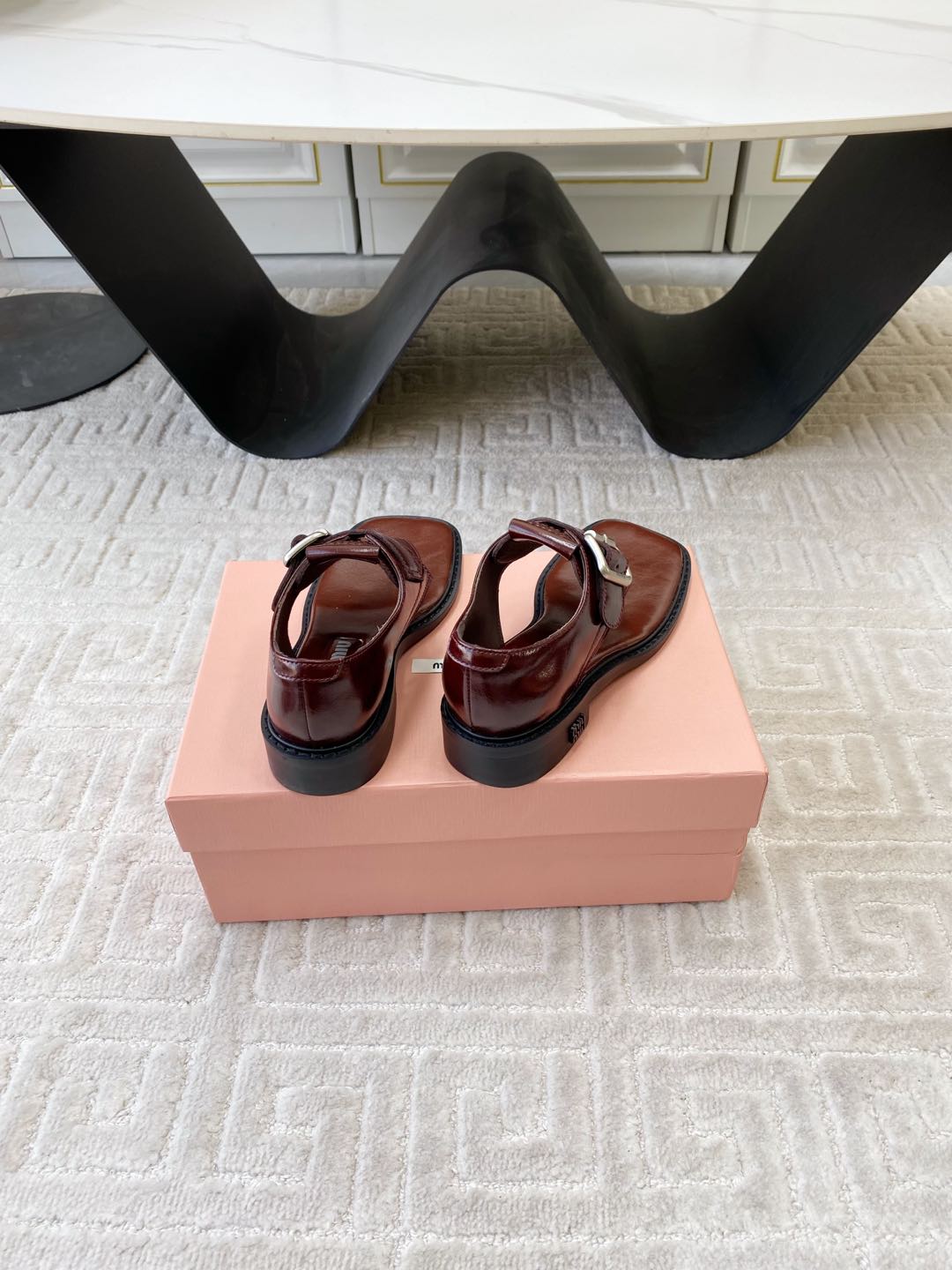 Miu Thong Sandals In Sienna Brown Shiny Lambskin With Silver Buckle