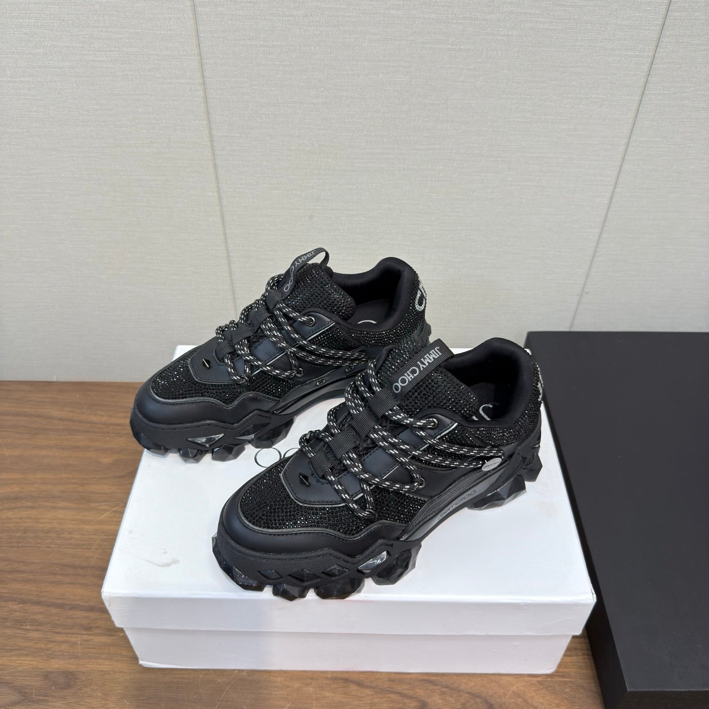 Jimmy Diamond X II/F Sneaker With Crystals Black Leather 517671