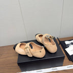 CC 26s Marry Jane Flat 2.5cm Beige Black Cowhide 632183