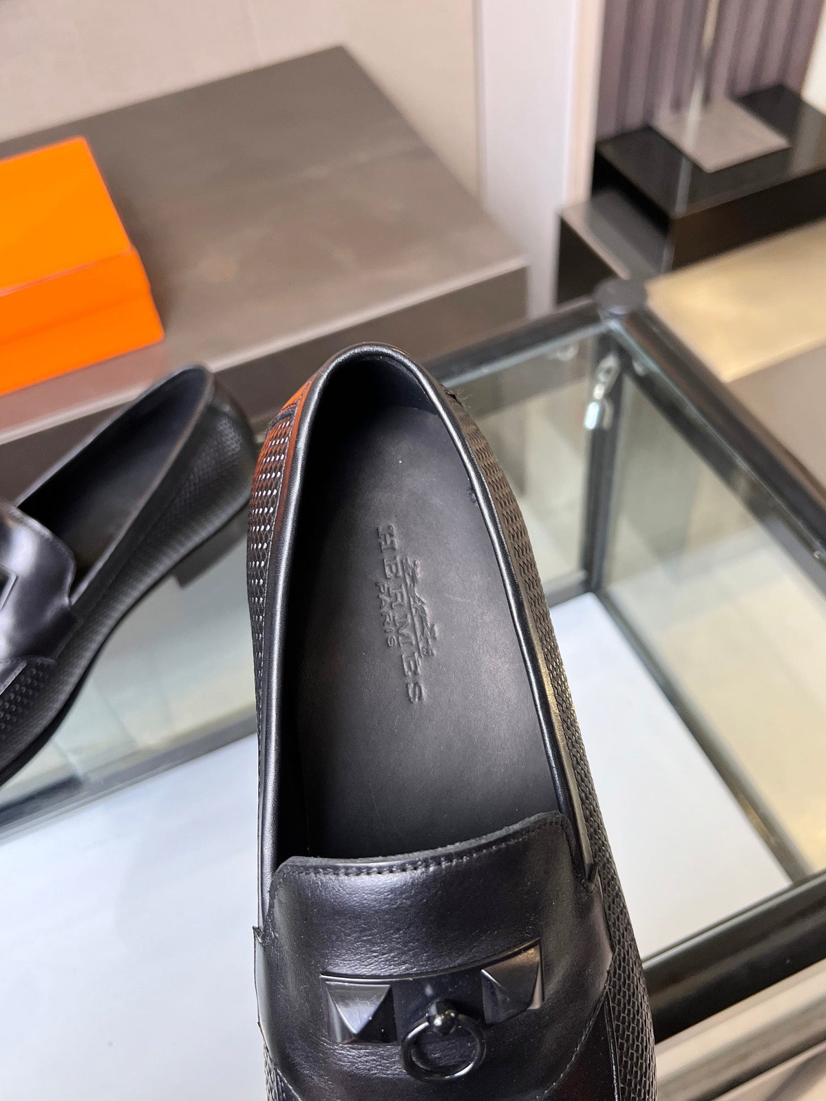 HM Men's Loafer Black Cowhide 555507