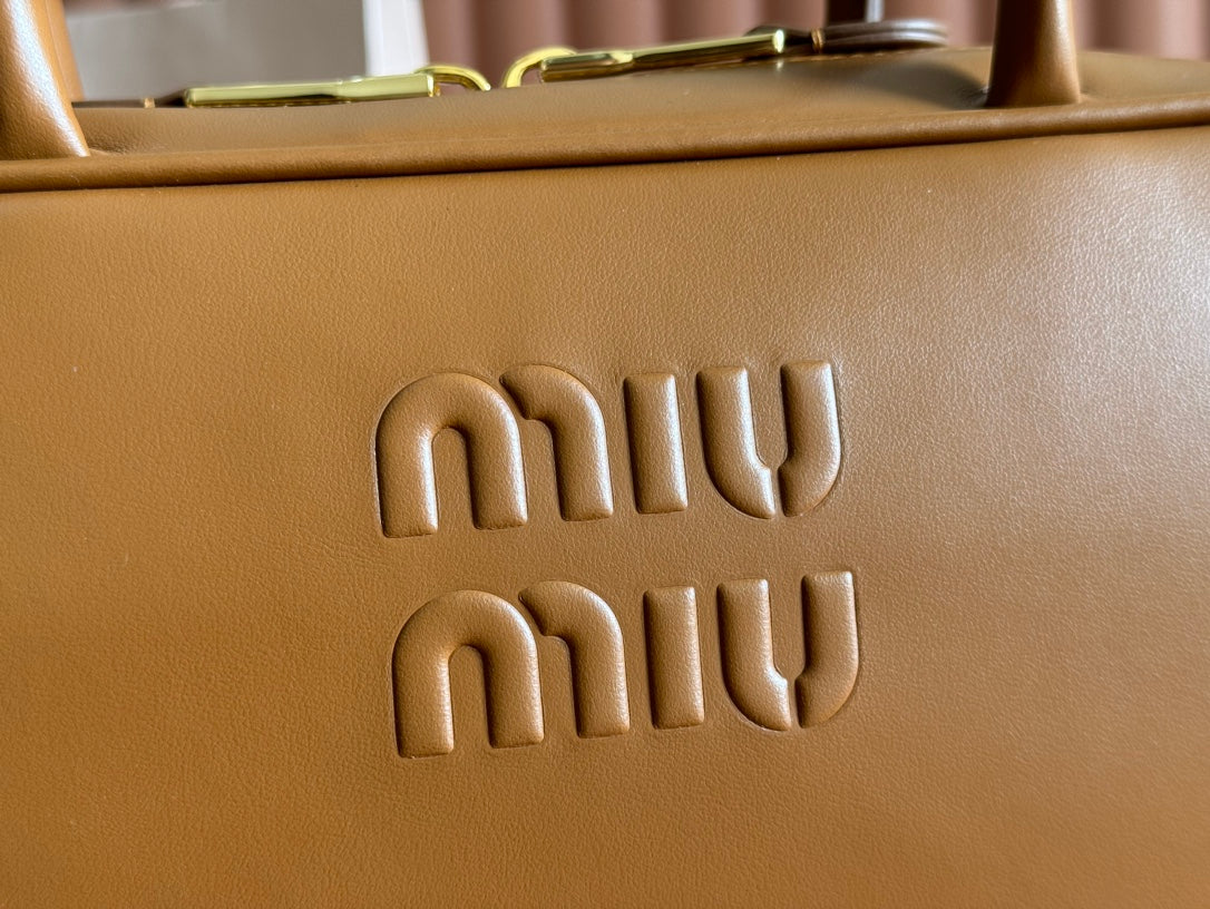 Miu Beau Top-Handle Bag 29 Brown Leather 239692