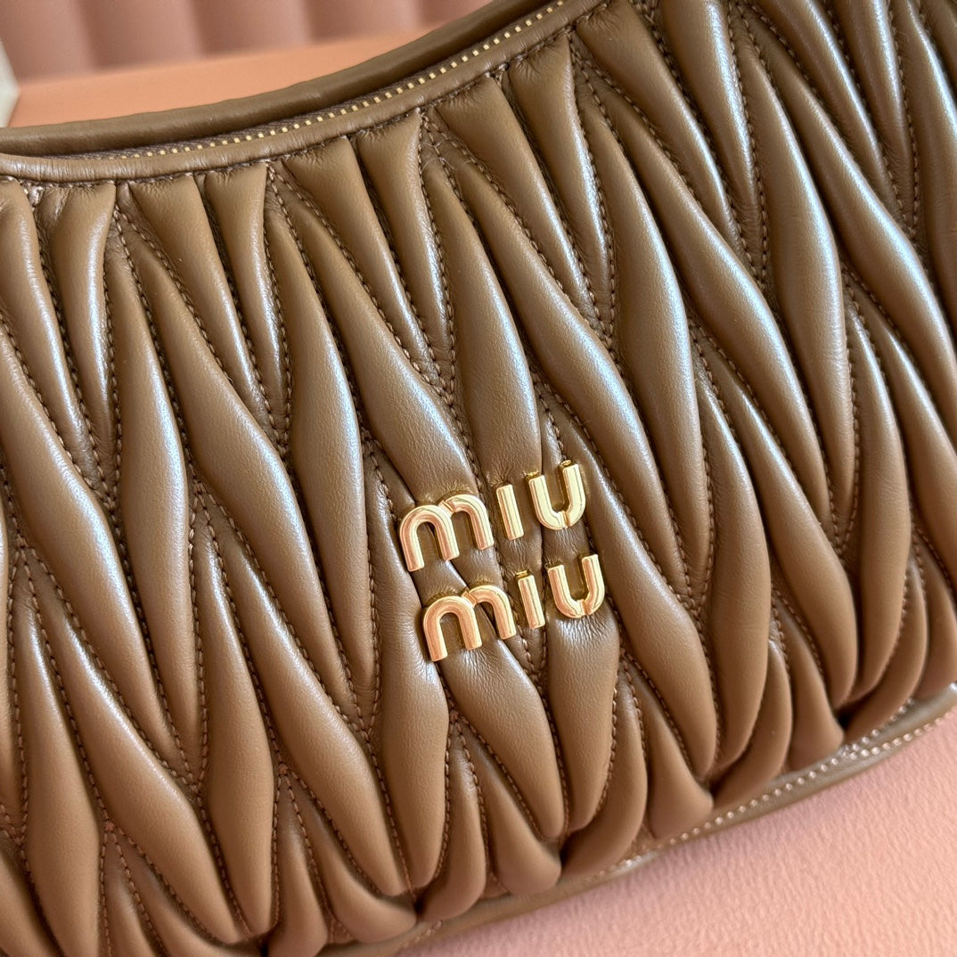 Miu Wander Matelassé Shoulder Bag 29cm Brown Lambskin