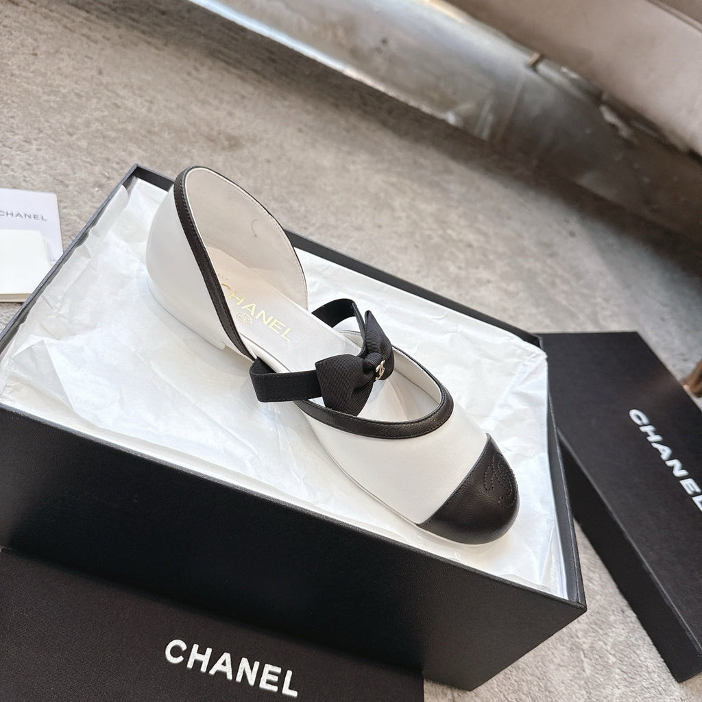 CC 25b Fall-Winter Mary Janes 15mm White Black Calfskin & Sheepskin 415776