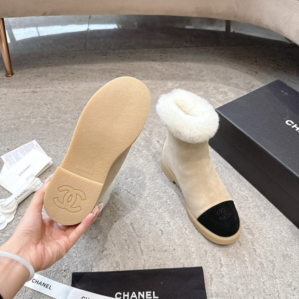 CC 25K Snow Boots 30mm Black Beige Wool Suede 527625