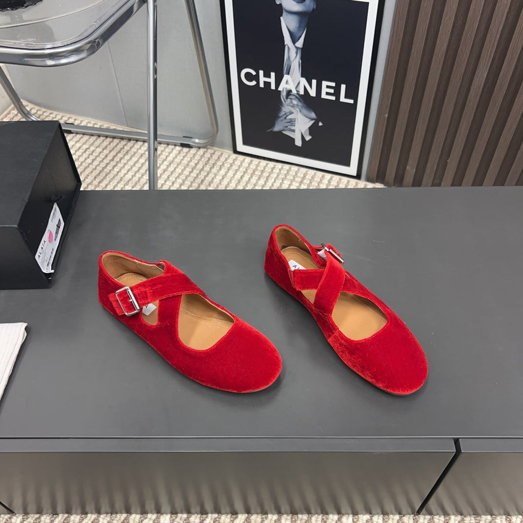 Alaila Criss Cross Ballet Flats In Red Velvet 996049
