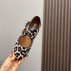 Alaila Criss Cross Ballet Flats In White Lambskin 996057