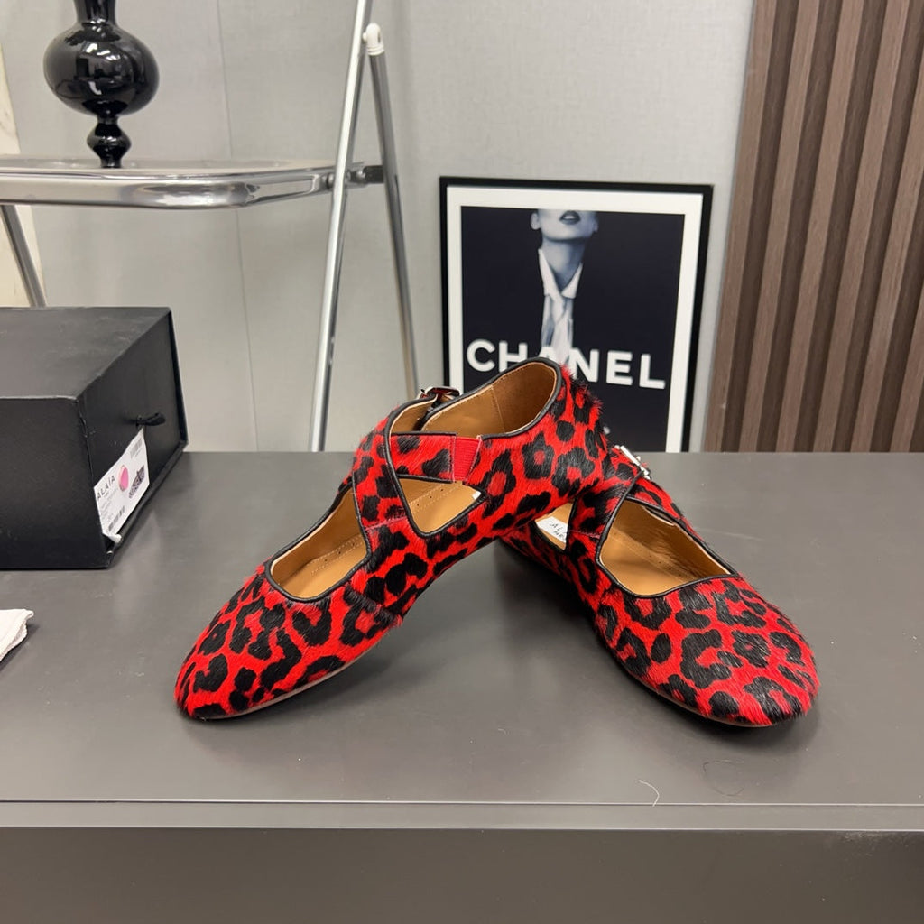 Alaila Criss Cross Ballet Flats In Red Lambskin 996061