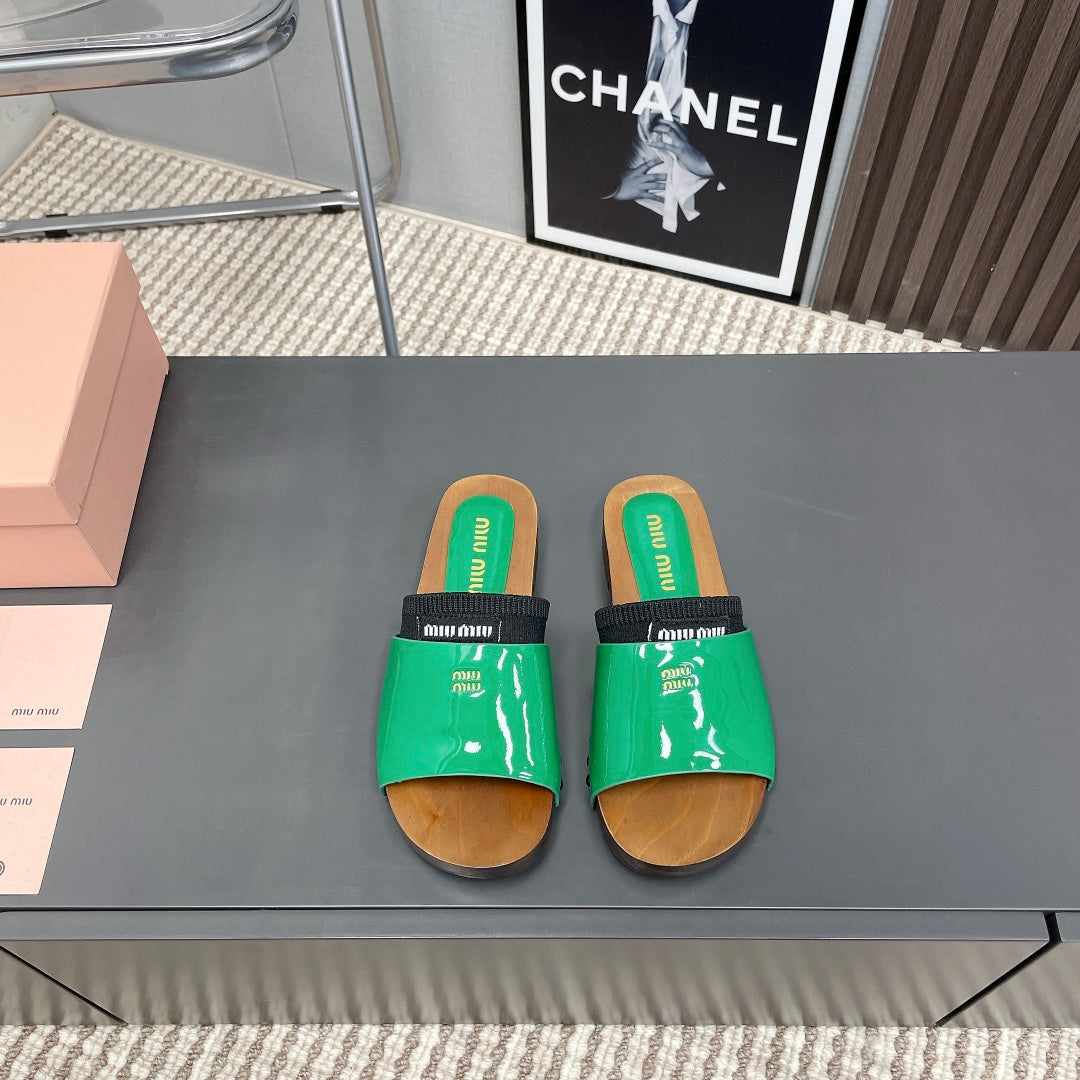 Miu Miu Slippers In Green & Black Glossy Calfskin With Purple Half-Foot Socks