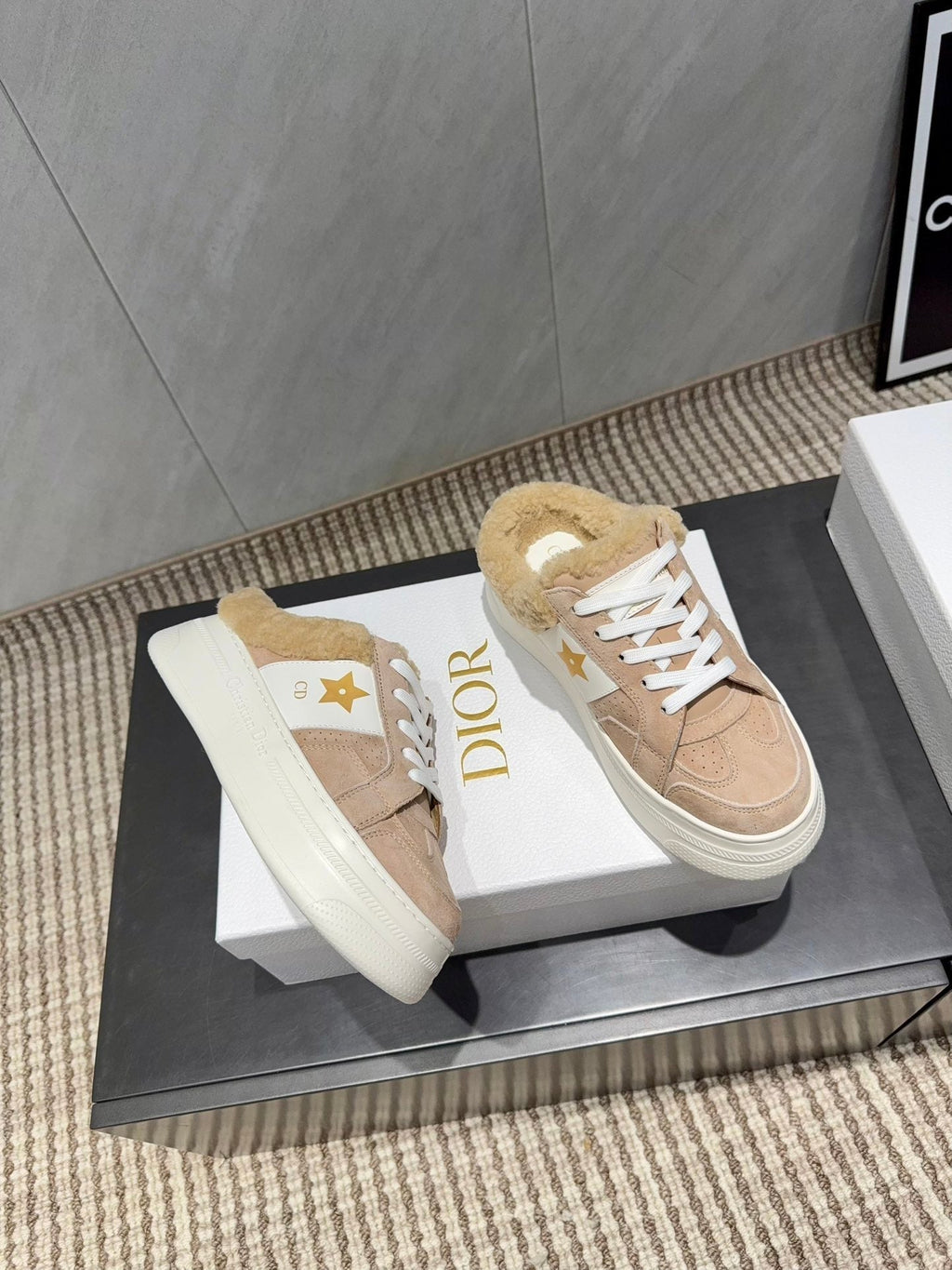 CD Star sneakers pink beige cowhide wool 539689