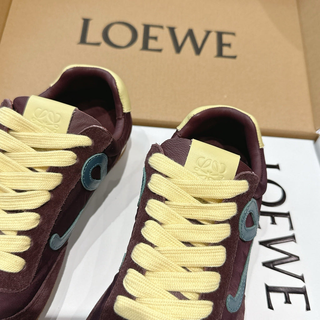 LOEW 26s Ballet Runner 2.0 Burgundy Yellow Suede Sheepskin 683932