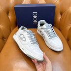 CD B57 Sneaker White Grey Cowhide 749445
