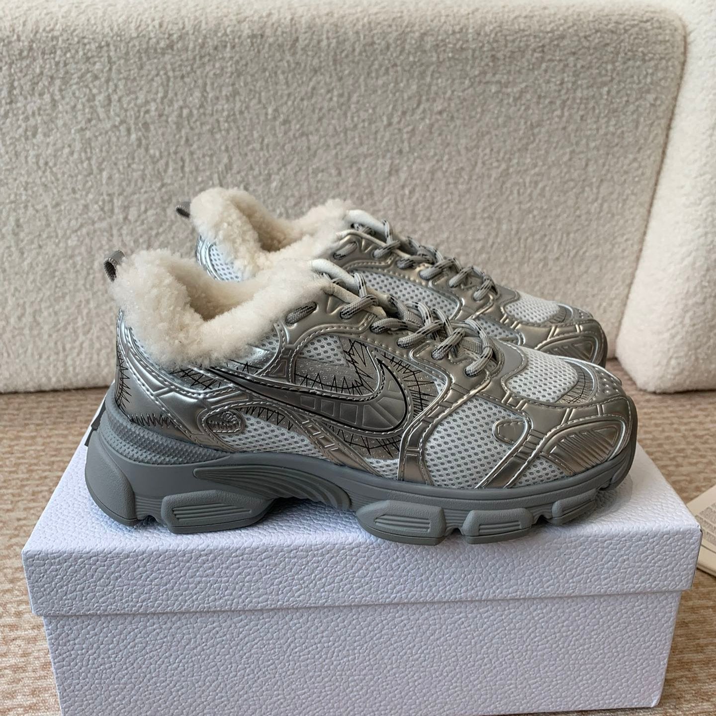 CD Chrono Sneaker In Silver Mix White Mesh Fabric 998712